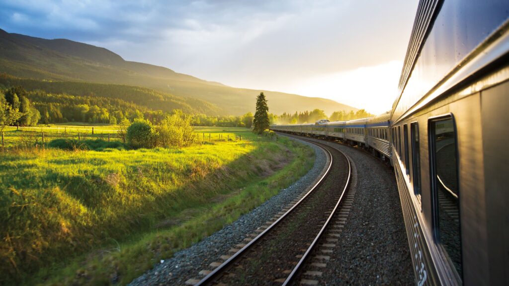 Top 5 Scenic Train Journeys Around the World